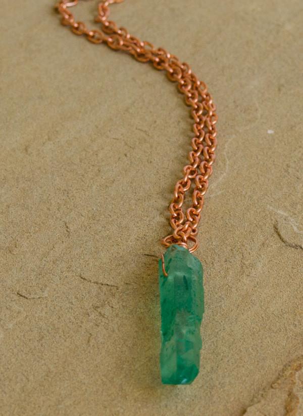 Simpliciti - Quartz Stick Copper Necklace